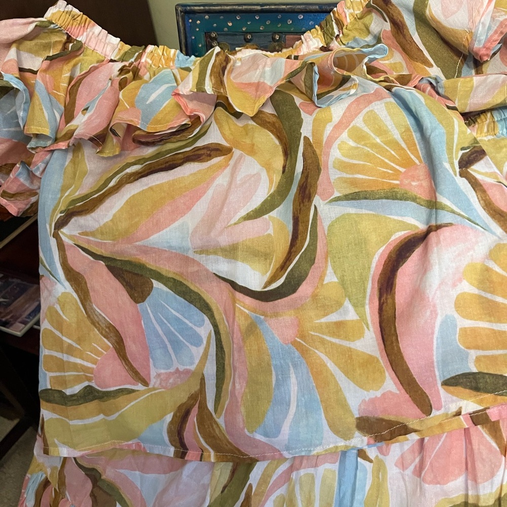 NICOLE MILLER ARTELIER 2 piece outfit with off shoulder top and maxi skirt!🤩🥳 - Picture 5 of 13